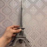 دکوری برج ایفل همراه خنجر (ایفل تزئینی با چاقو)