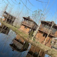 تلفیق زندگی و تفریح باهم|فروش خانه و ویلا|فولادشهر, B4|دیوار