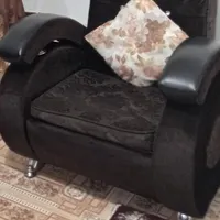 مبل و جلو مبلی و میز تی وی و بوفه
