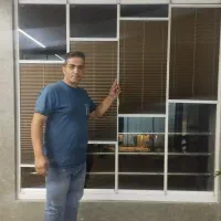 دوخت و نصب وشستشوی انواع پرده تهران و کرج