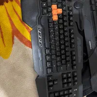 کیبوردسربروس وایفورتک ویک موس سربروس نیاز به تعمیر|قطعات و لوازم جانبی رایانه|تهران, صاحبقرانیه|دیوار