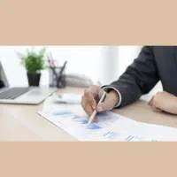 خدمات کامل مالی و اداری