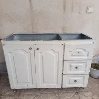 کابینت فلزی