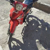 موتور سیکلت ویو مدل ۹۱ مدارک کامل کارت سوخت داره