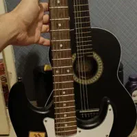 گیتار الکتریک استراتوکستر پاریس