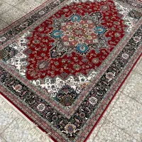 فرش نقشه سنتی و خاص با رنگ خوش رنگ قرمز