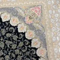 دوعدد فرش ۶متری