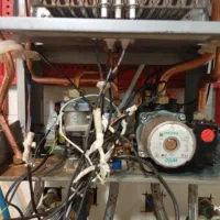 نصب و سرویس پکیج .کولر گازی.رایاتور . آبگرمکن|آبگرمکن، پکیج، شوفاژ|شاهین‌شهر, خانه کارگر|دیوار