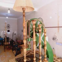 آباژور‌ایستاده