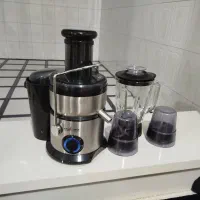 آبمیوه گیری سه کاره وآسیاب