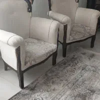 مبلمان و جلو مبلی