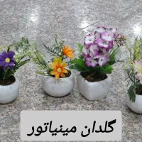 گلدان وگل مصنوعی|گل مصنوعی|شیراز, ریشمک|دیوار