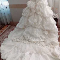 لباس عروس با دنباله بلند|لباس|بیرجند, |دیوار