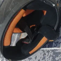 کلاه ایمنی مشکی سالم|دوچرخه، اسکیت، اسکوتر|تربت جام, شهرک آزادگان|دیوار