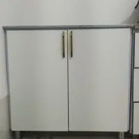کابینت دو درب