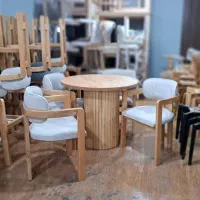 ناهارخوری مدلH