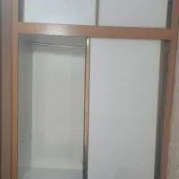 کمد ام دی اف در۱۷۳ وعرض ۱۵۰ کاملا سالم