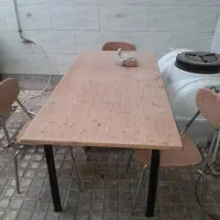 میز با ۴ عدد صندلی