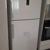 یخچال فریزر بدون برفک بلانتون سفید مدل RF1801