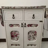 میز اتو و چرخ خیاطی