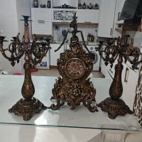 ساعت و شمعدان رومیزی برنز و ساعت کودک و ساعت جیبی