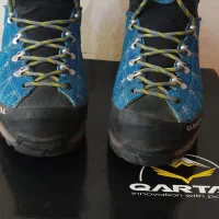 کفش کوه قارتال|کیف، کفش، کمربند|لاهیجان, کوی خزر|دیوار