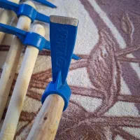 تیشه نو نو|ابزارآلات|نورآباد, |دیوار