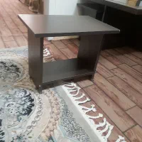 یک سرویس مبل ۷نفره با میز و گل میز لوستر وپشتی|مبلمان خانگی و میز عسلی|شیراز, تندگویان|دیوار