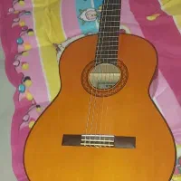 گیتار یاماها c70