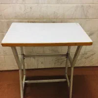 میز چرخ خیاطی|چرخ خیاطی و ریسندگی|قم, باغ کرباسی|دیوار