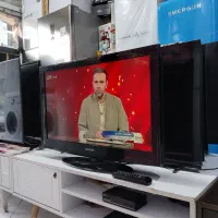 LCD32 اینچ سری 4 سامسونگ فلش خور دیجیتال درحد|تلویزیون و پروژکتور|پرند, فاز ۲|دیوار