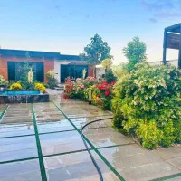 ویلا باغ نما مدرن استخردار با سندتکبرگ