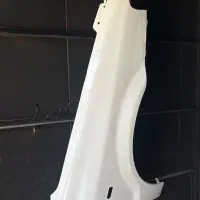 کاپوت و گلگیر ماشین