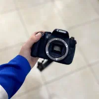 دوربین canon700d