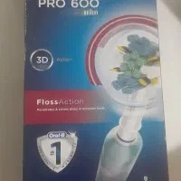 مسواک برقی oral-b پرو 600 اصل آلمان با سه عدد سری