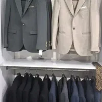 کت وشلوار 9تا11ساله وکفش ورنی سایز34یا35