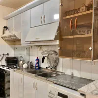 رهن آپارتمان موقعیت عالی. واقع در خیابان شهیدرجایی|اجارهٔ آپارتمان|کرج, حصارک بالا|دیوار