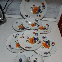 چینی و فنجان گلسرخ|کلکسیون اشیاء عتیقه|مشهد, آزادشهر|دیوار