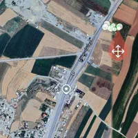 زمین دارای موقعیت و آینده دار