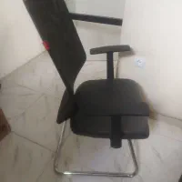 ۳ عدد صندلی کنفرانسی برند راما درجه یک نو