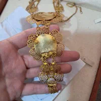 گردنبند نقره|جواهرات|شیراز, کوشک میدان|دیوار