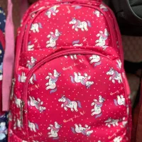 کوله پشتی و جامدادی