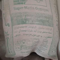 ۶ کیسه گچ و سیمان