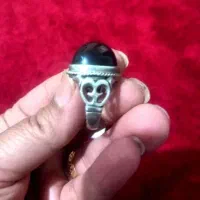 دوقلوهای نا همسان