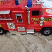 ماشین  اسباب بازی