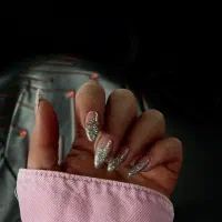 کارآموز ناخن