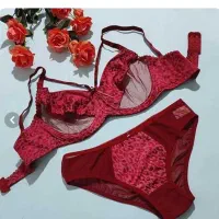 لباس زیر زنانه