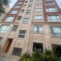 ۱۲۰متر۲ خواب ۲پارکینگ فول امکانات