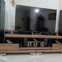 میز تلوزیون در حد نو|بوفه، ویترین، کنسول|اراک, |دیوار