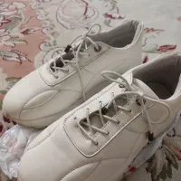 تعدادی کفش درحد نو|کیف، کفش، کمربند|کاشان, صنعت|دیوار